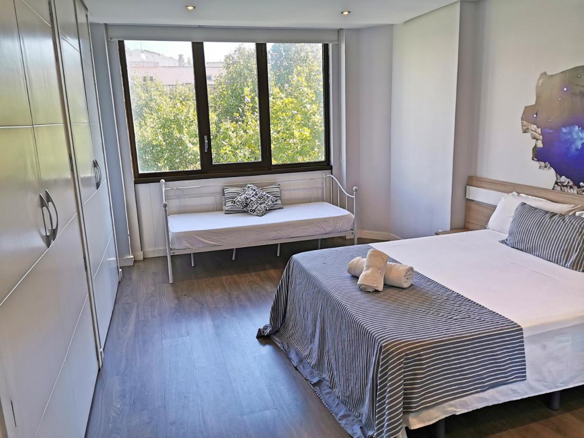 Apartamento Boulevard Gran Capitan กอร์โดบา ภายนอก รูปภาพ
