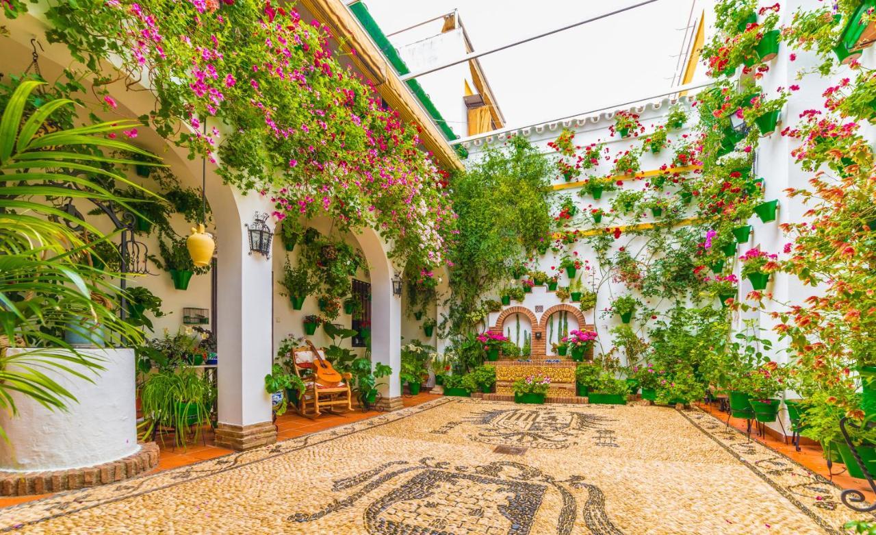Apartamento Boulevard Gran Capitan กอร์โดบา ภายนอก รูปภาพ