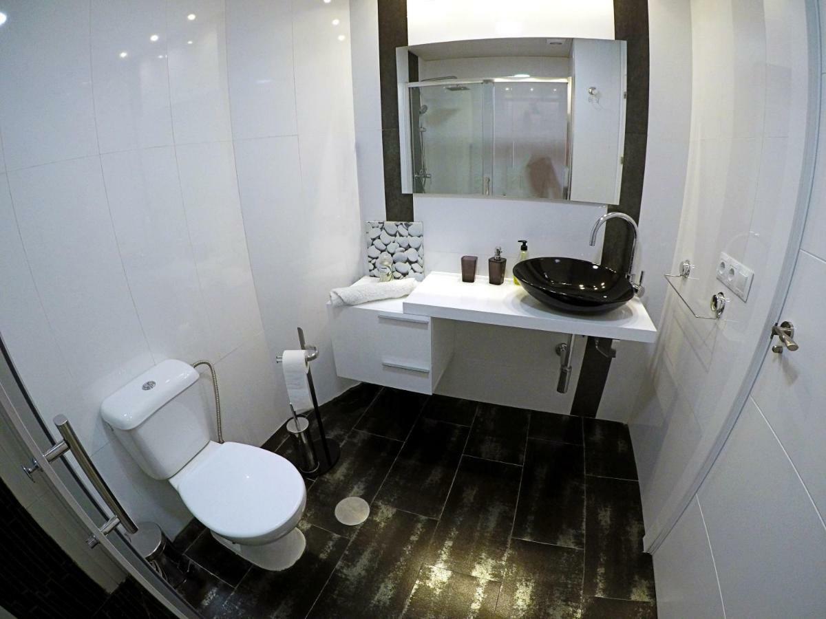 Apartamento Boulevard Gran Capitan กอร์โดบา ภายนอก รูปภาพ