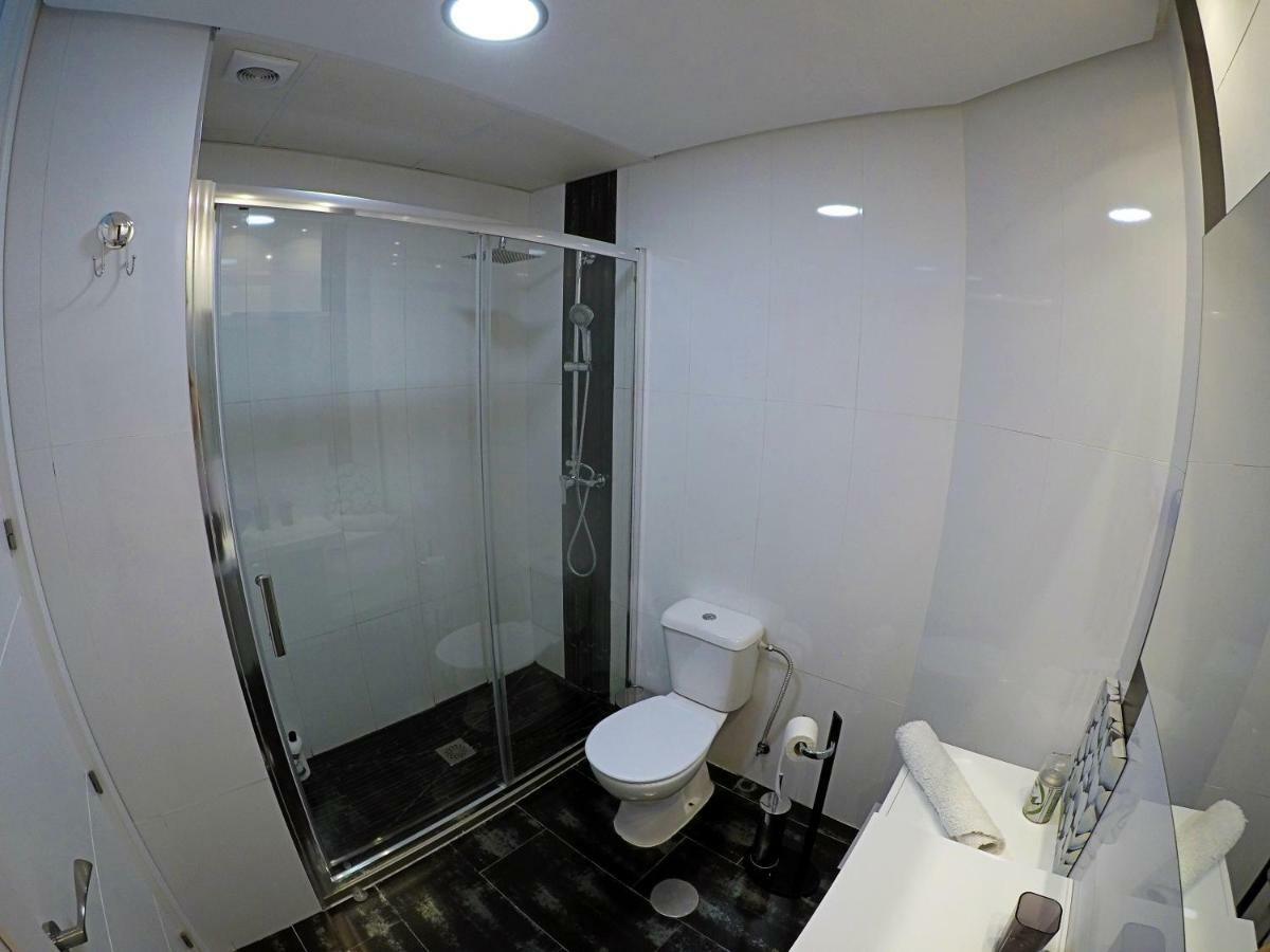 Apartamento Boulevard Gran Capitan กอร์โดบา ภายนอก รูปภาพ