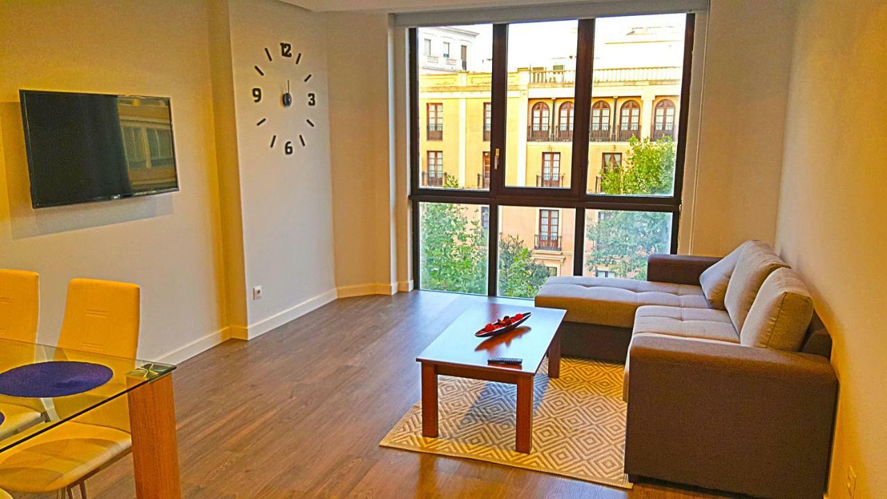 Apartamento Boulevard Gran Capitan กอร์โดบา ภายนอก รูปภาพ